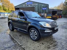 15/65 SSANGYONG REXTON EX AUTO 1998cc 5 Speed Auto Diesel Estate Black 135k NJ65LYG
