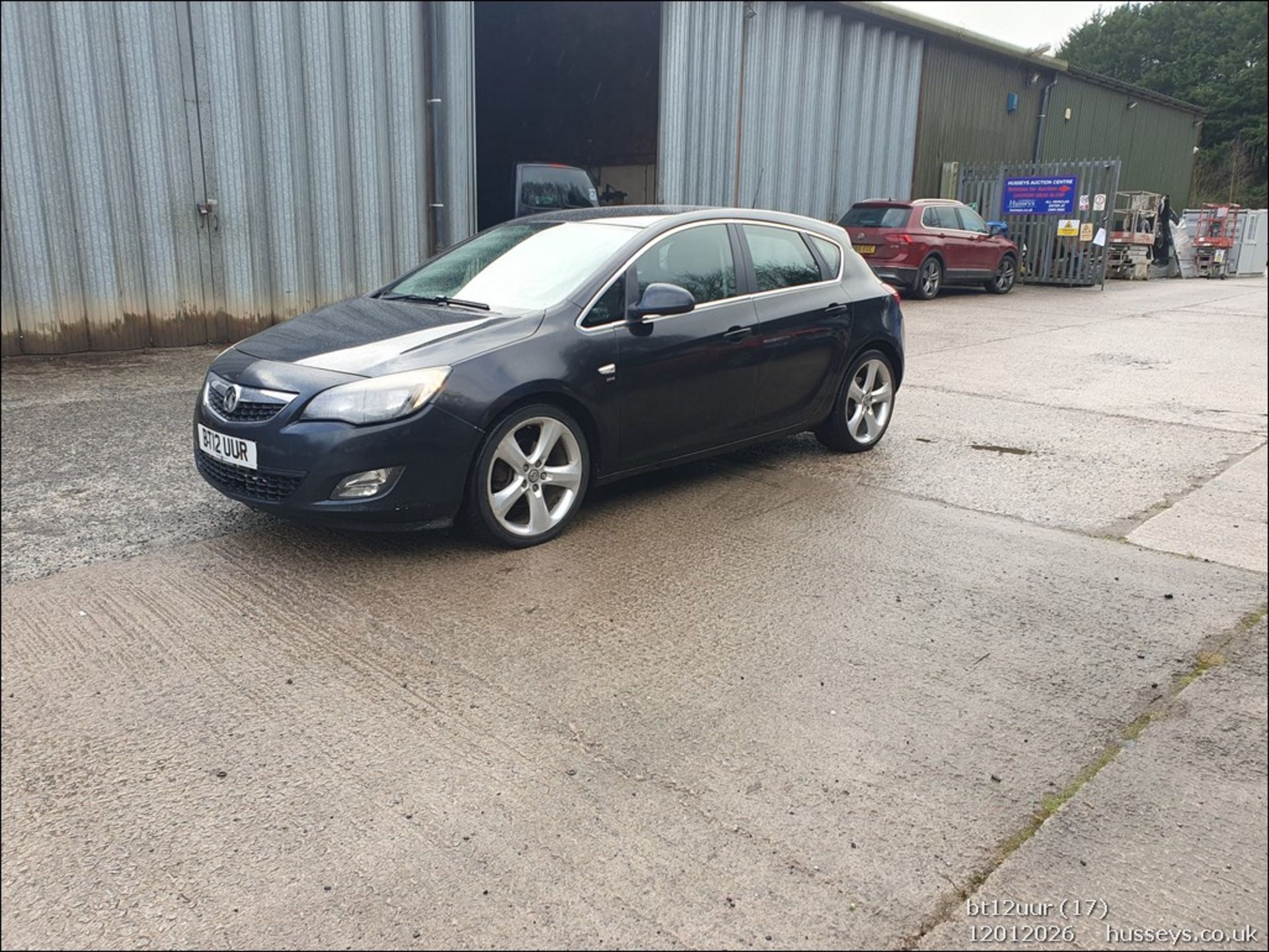 12/12 VAUXHALL ASTRA SRI CDTI S/S 1956CC DIESEL 5 DOOR HATCHBACK BT12UUR - Image 18 of 44