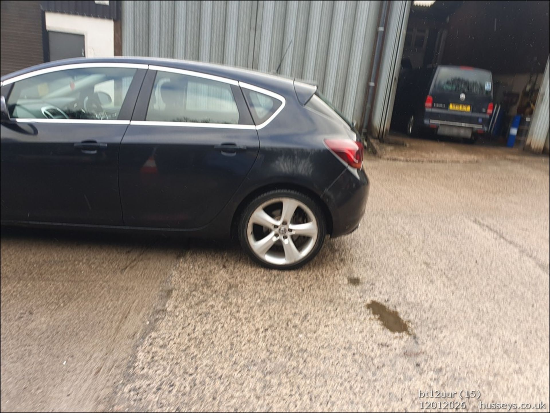 12/12 VAUXHALL ASTRA SRI CDTI S/S 1956CC DIESEL 5 DOOR HATCHBACK BT12UUR - Image 16 of 44