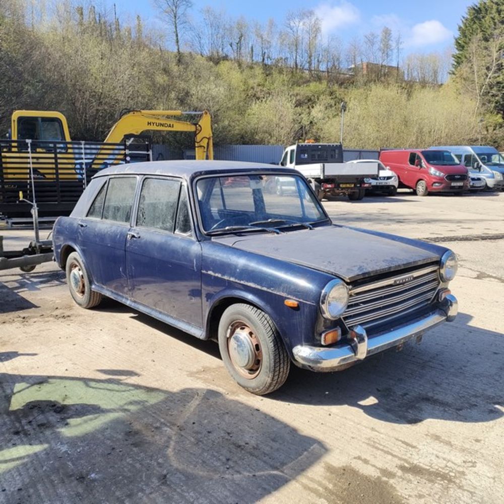 Exeter Car & Commercial Vehicle Auction. Selections of Cars, Vans, Light Commercials, 4x4s, MPVs Etc