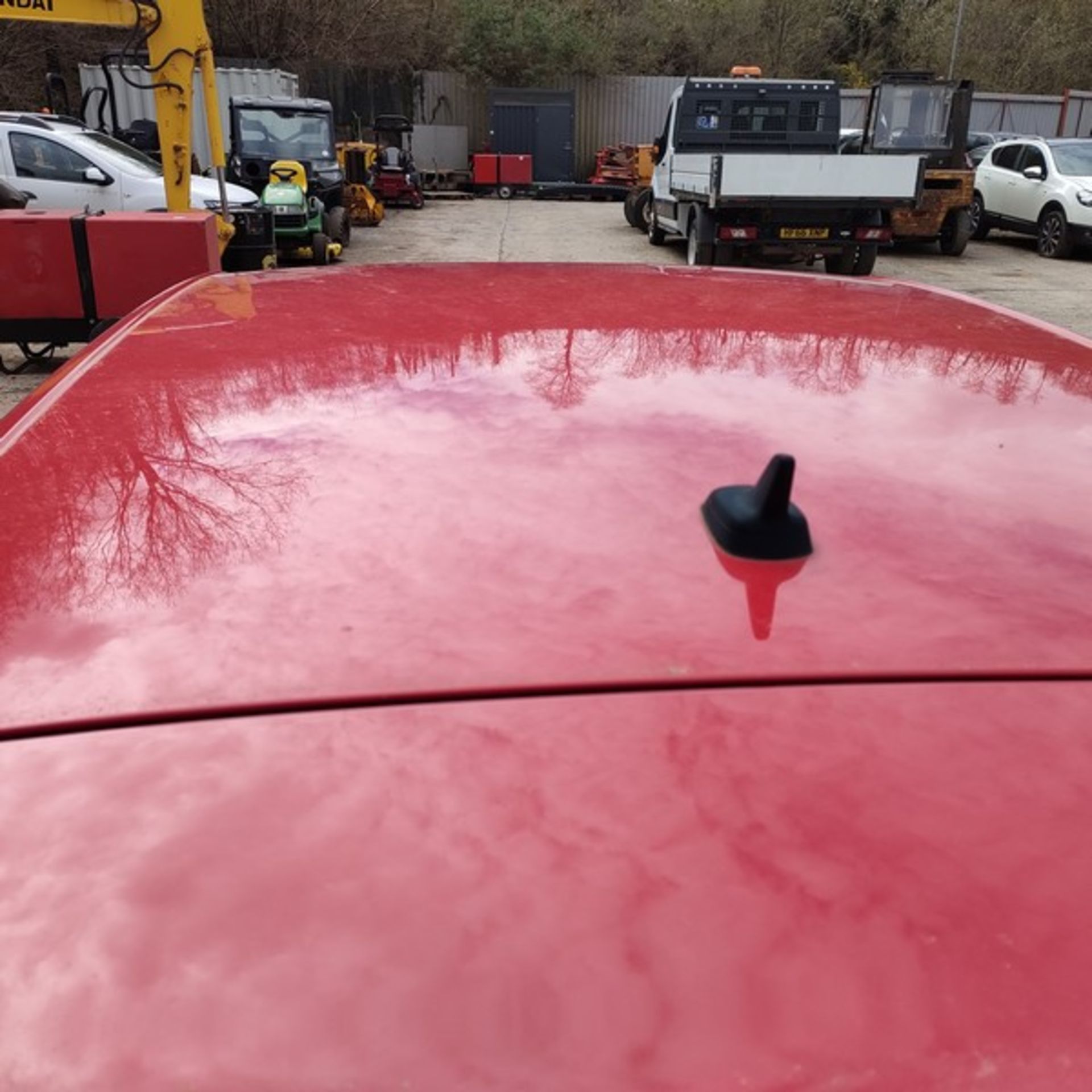 15/65 VOLKSWAGEN GOLF GTI 1984CC PETROL 5 DOOR HATCHBACK 72K YD65HFX - Image 23 of 47