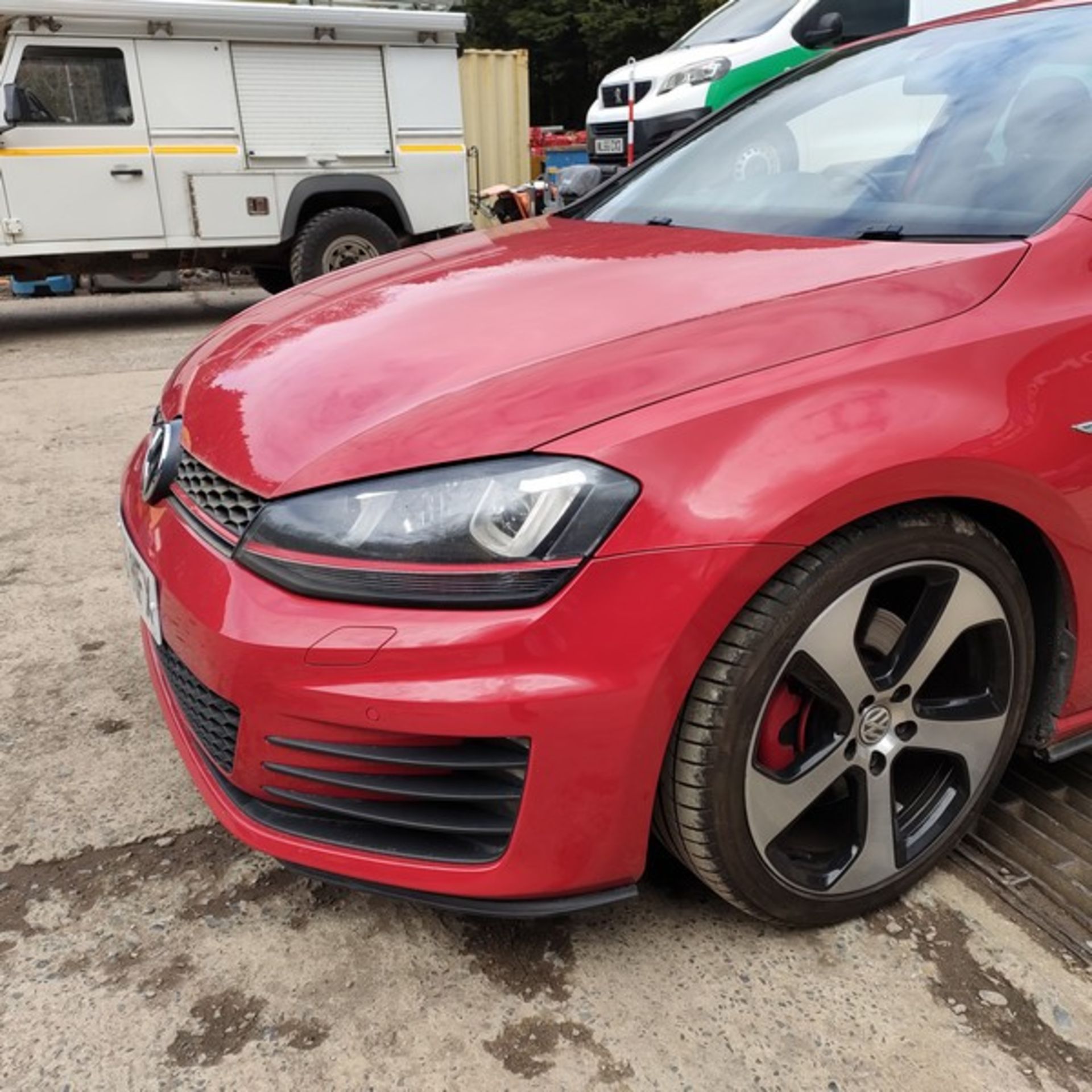 15/65 VOLKSWAGEN GOLF GTI 1984CC PETROL 5 DOOR HATCHBACK 72K YD65HFX - Image 9 of 47