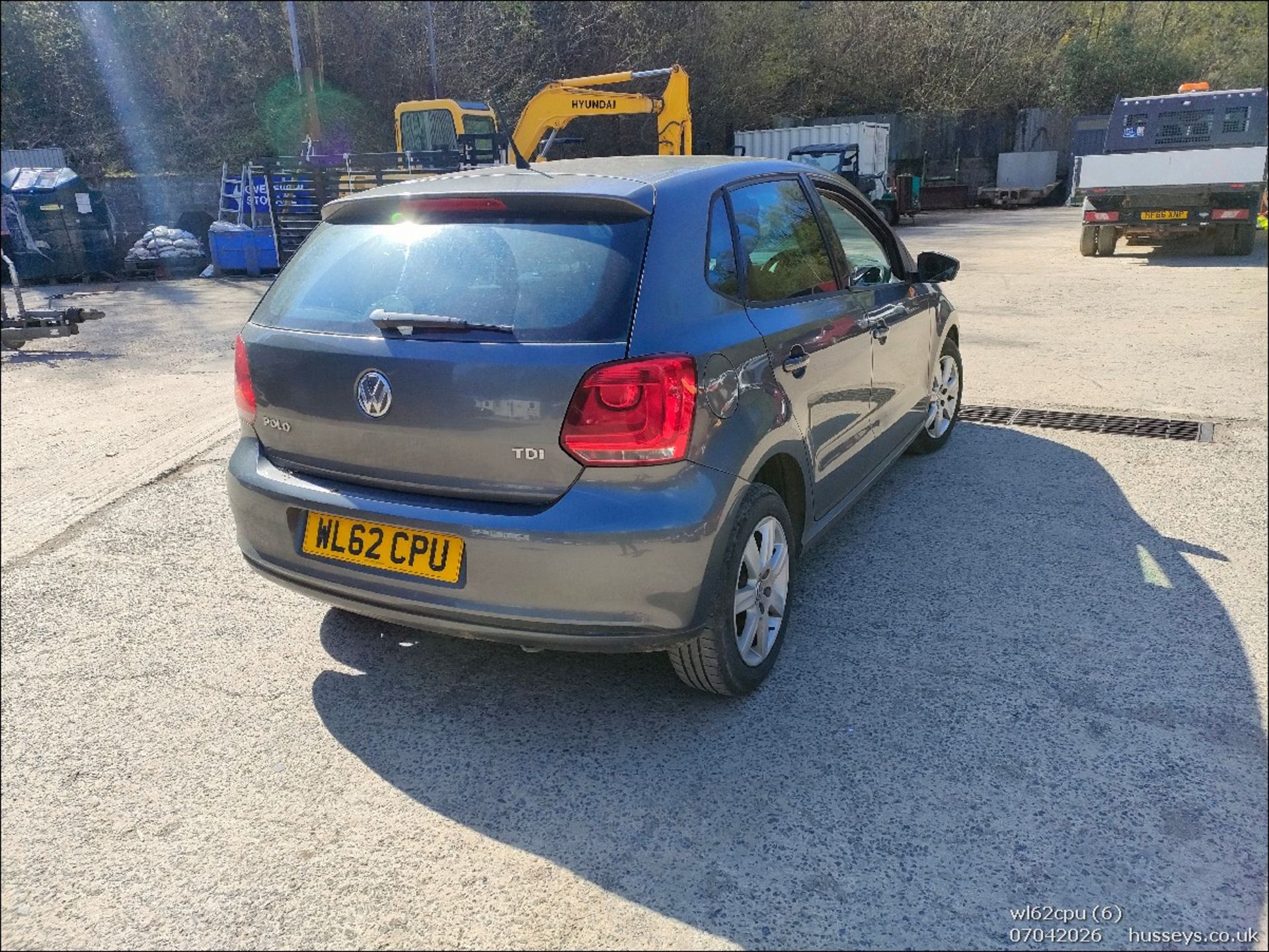 12/62 VW POLO 1199CC 5 SPEED MANUAL DIESEL GREY 5 DOOR HATCHBACK WL62CPU - Image 6 of 18