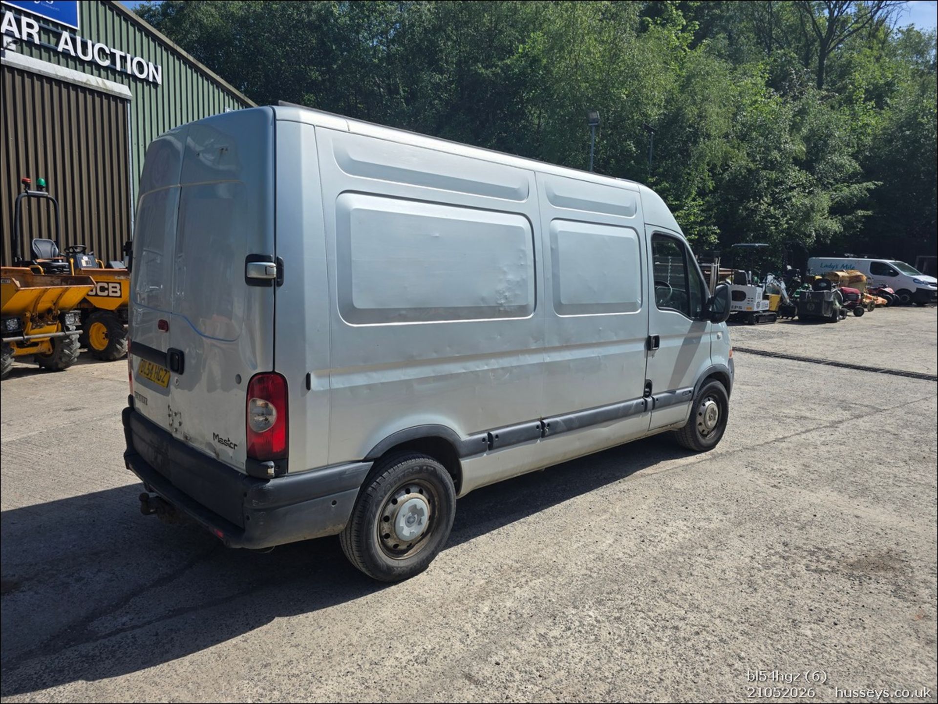 05/54 RENAULT MASTER MM33 DCI 100 MWB 2463cc 5 Spd Manual Diesel Panel Van (Grey, 215k) BL54HGZ - Image 6 of 64