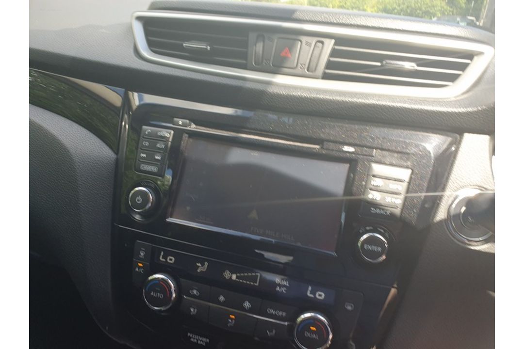 17/67 NISSAN QASHQAI N-CONNECTA DCI 1461cc 6 Spd Manual Diesel 5 Dr H/Back (Blue, 88k) BJ67ZHN - Image 29 of 33