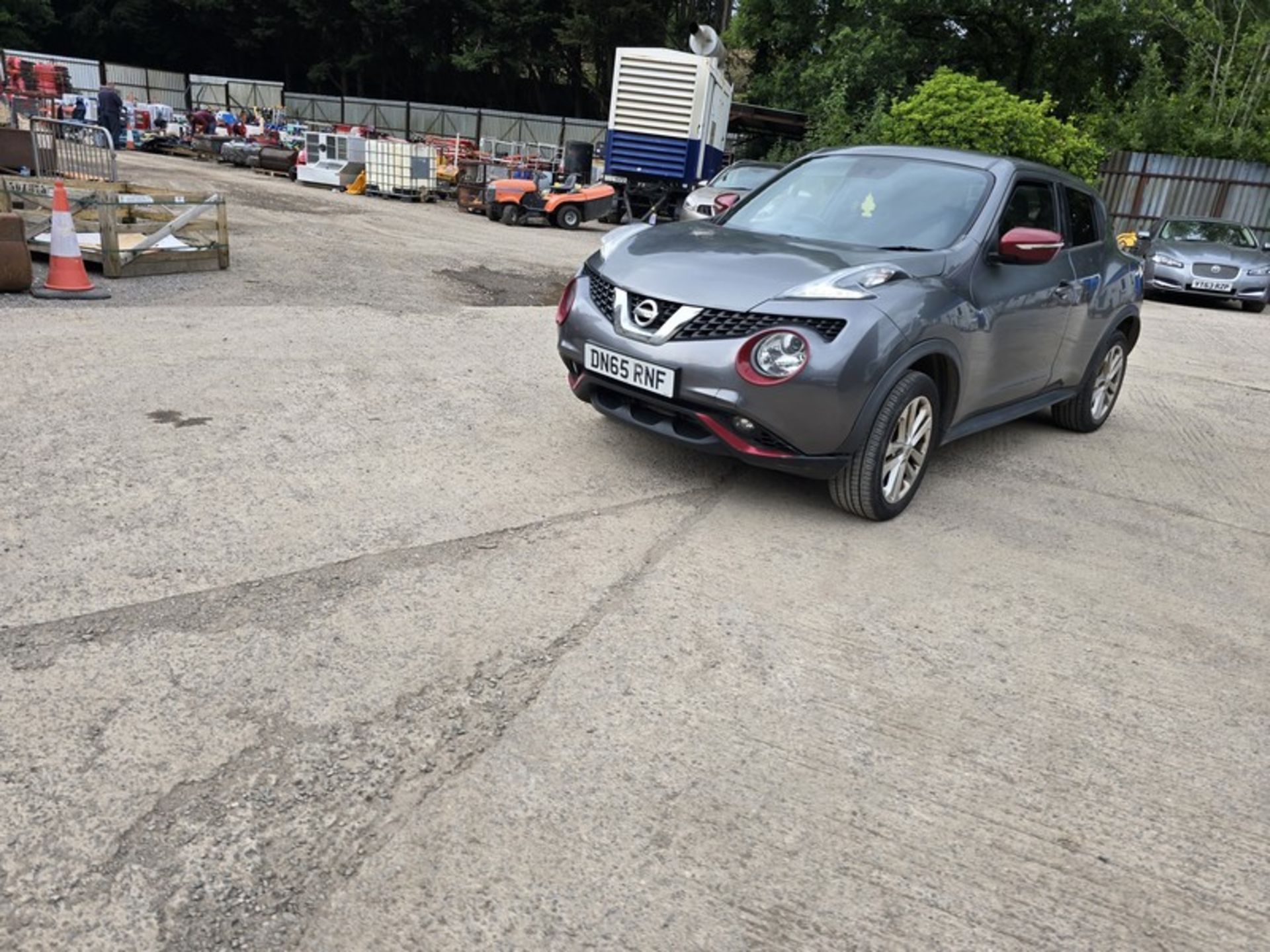 15/65 NISSAN JUKE ACENTA PREMIUM DCI 1461cc 6 Spd Manual Diesel 5 Dr H/Back (Grey), DN65RNF - Image 14 of 36