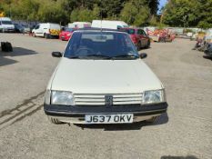 1992 PEUGEOT 205 CJ JUNIOR 1360cc 5 Spd Manual Petrol Convertible (White, 0k) J637OKV