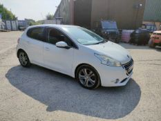 15/64 PEUGEOT 208 ALLURE 1199cc 5 Spd Manual Petrol 5 Dr H/Back (White, 79k) WL64ENU
