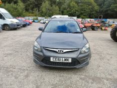 11/61 HYUNDAI I30 PREMIUM CRDI 1582cc 6 Spd Manual Diesel Estate (Grey, 145k) CE61LMK