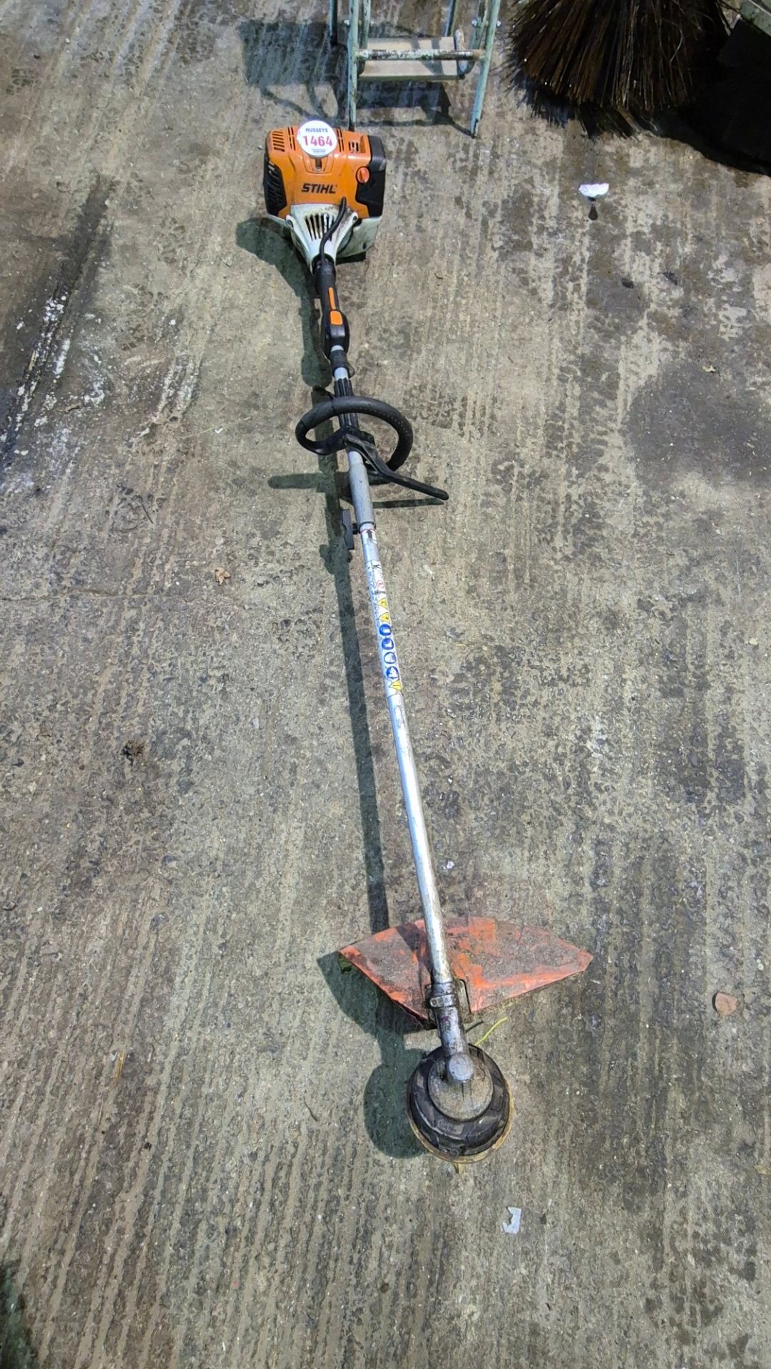 STIHL STRIMMER - Image 2 of 2