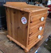 3 DRAWER PINE BEDSIDE TABLE