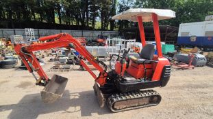 KUBOTA MINI DIGGER C.W BUCKET