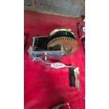 HAND WINCH