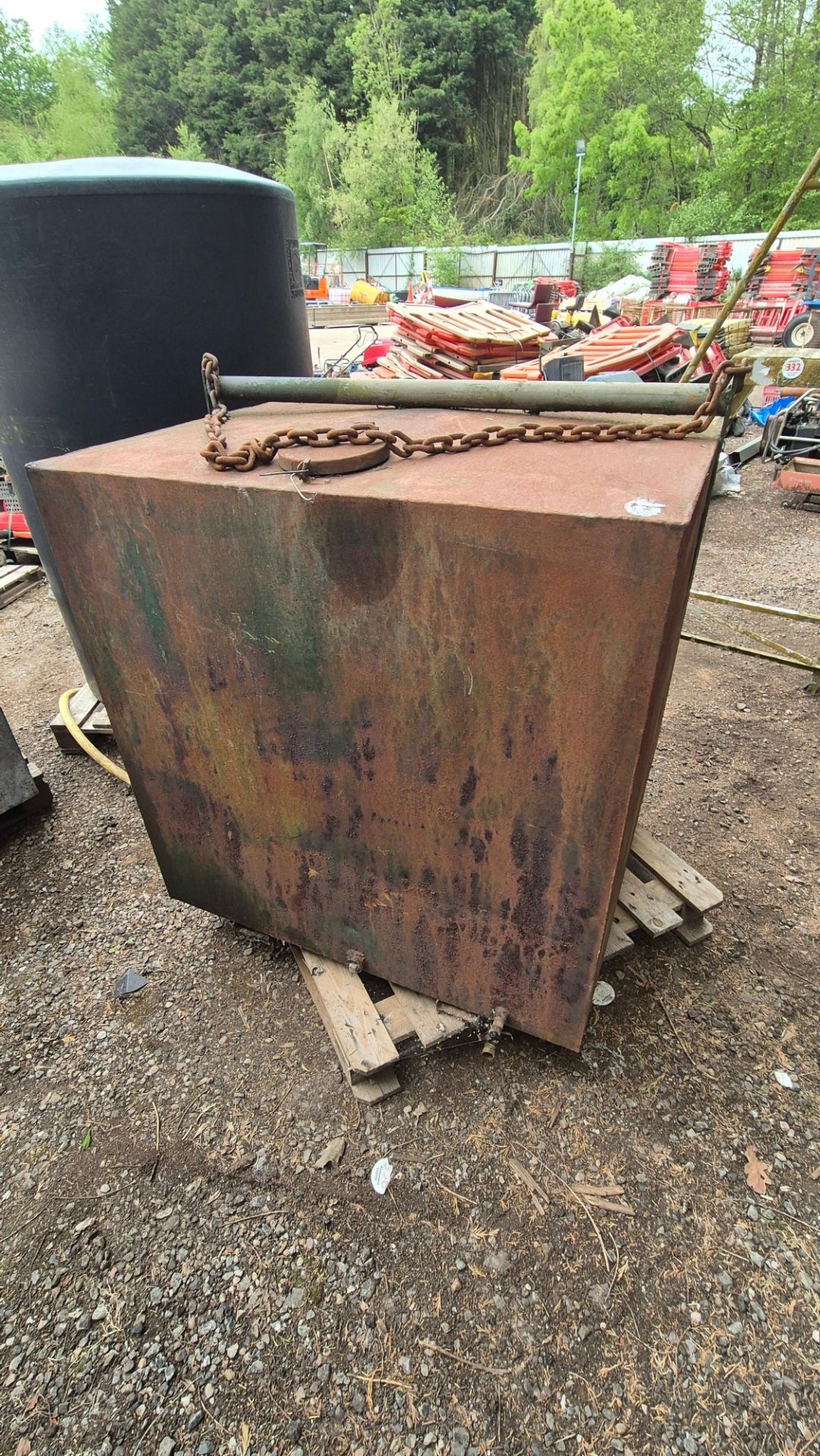 250G METAL DIESEL TANK *** No Vat On Hammer - Auct - Image 2 of 2