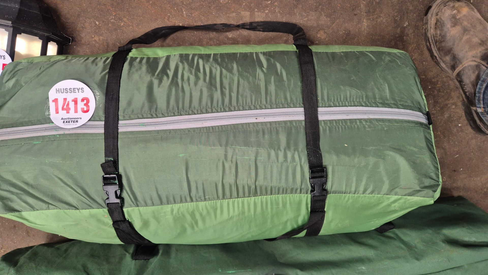 FOR MAN TENT *** No Vat On Hammer - Auctioneers Margin Sc