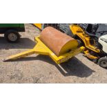 TWOSE ROLLER TO SUIT COMPACT TRACTOR *** No Vat O