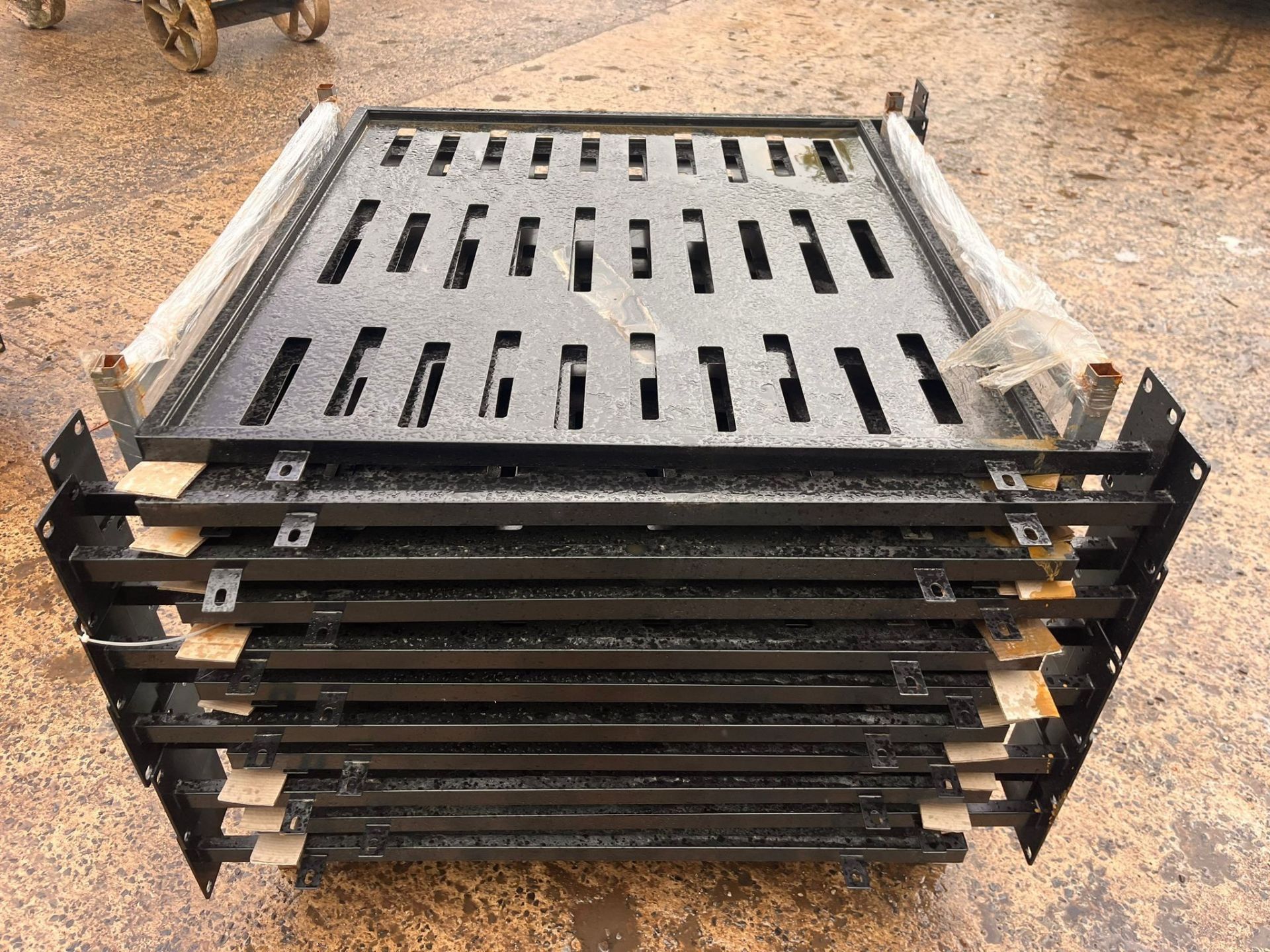 20 BLACK UNUSED GALVANISED IRON FENCE PANELS WITH BOLT DOWN FEET