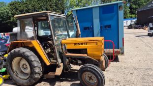 RENAULT 2WD TRACTOR NON RUNNER *** No Vat On Hamme