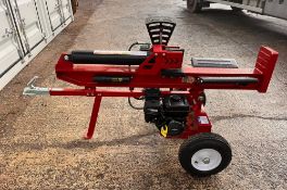 UNUSED BOSS 27 TON TRAILED LOG SPLITTER