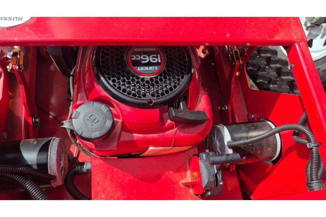TRACKED REMOTE CONTROL BANK MOWER WITH REMOTE CONT - Image 5 of 6