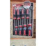 SCREWDRIVER SET