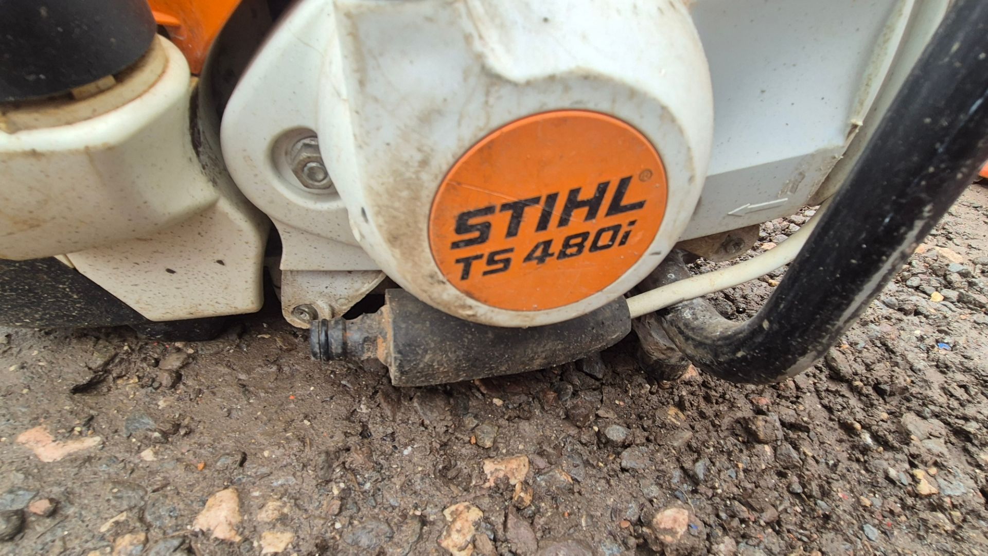 STIHL 480I DISC CUTTER ***EX HIRE SOLD DUE TO DEPO - Image 2 of 3