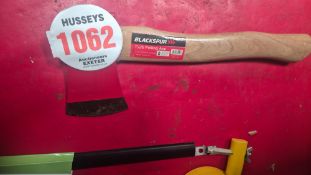 SMALL AXE *** No Vat On Hammer - Auctioneers Margi