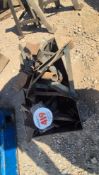 AXLE STANDS *** No Vat On Hammer - Auctioneers Mar