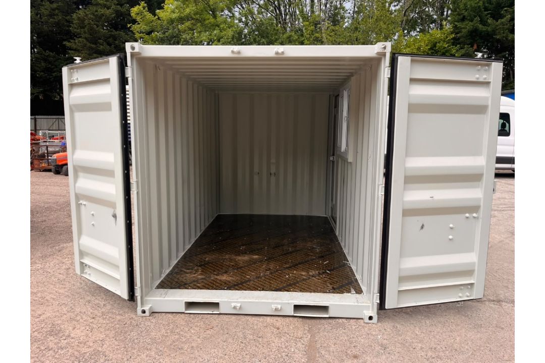 11FT STORAGE CONTAINER/SITE OFFICE UNUSED C.W PEDE - Image 1 of 8