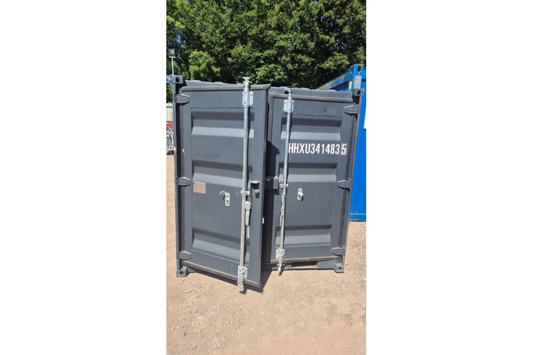 7FT4 SITE OFFICE/STORE UNUSED SIDE DOOR & FORK POC - Image 2 of 5