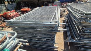 APPROX 50 HERAS FENCE PANELS *** Direct From GAP *