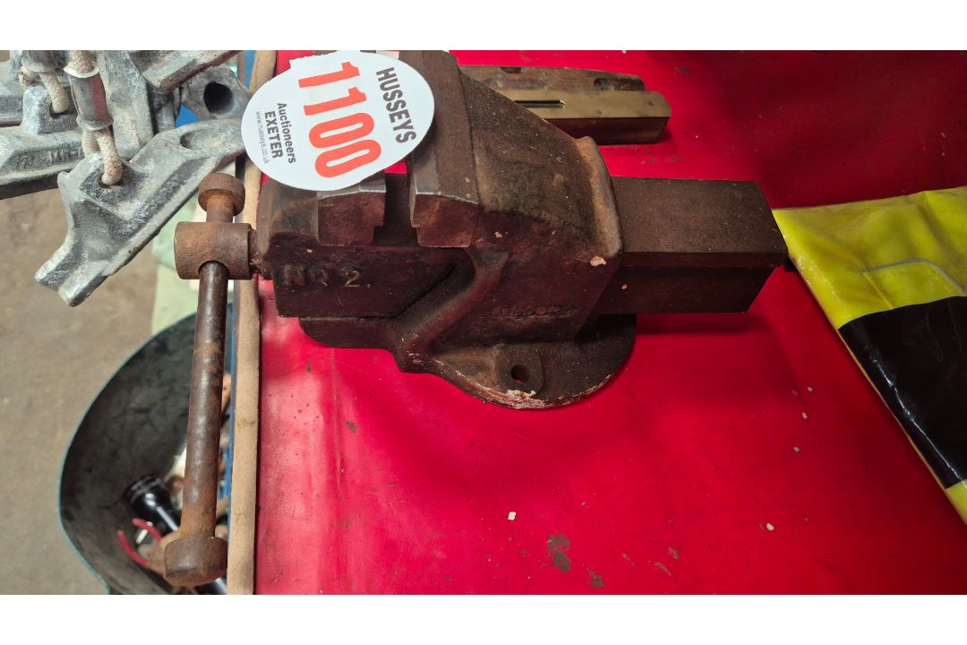 RECORD NO 2 VICE *** No Vat On Hammer - Auctioneer