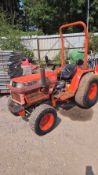 KUBOTA B2150 COMAPCT TRACTOR C.W MID MOUNTED MOWER