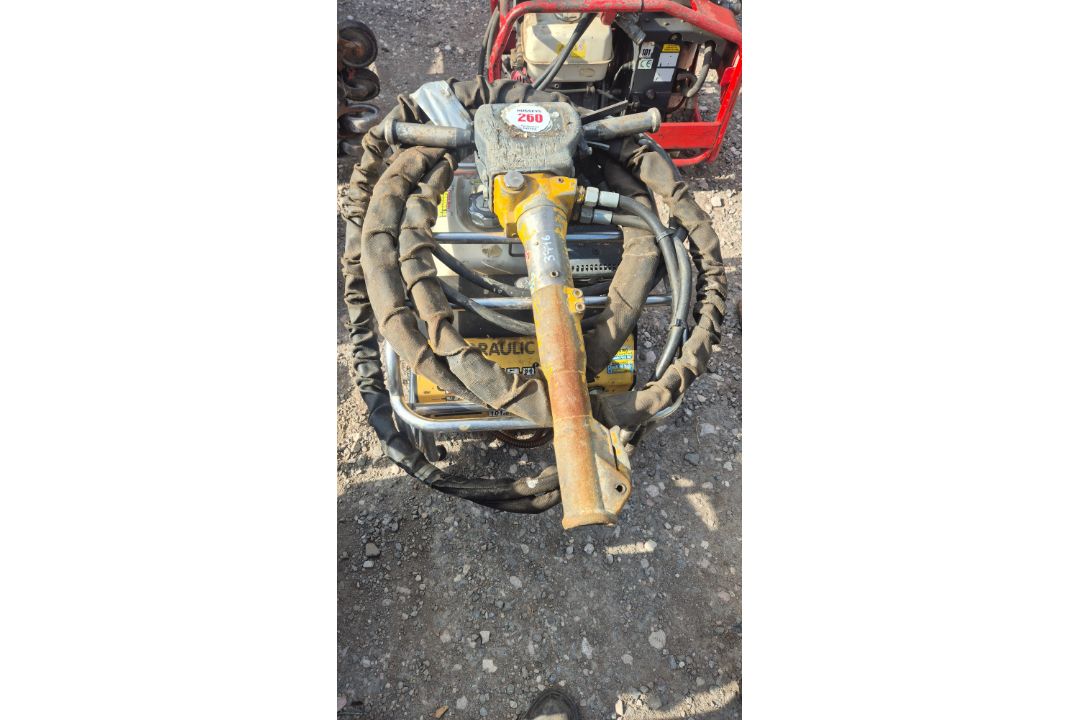 ATLAS COPCO HYDRAULIC BREAKER PACK - Image 1 of 2