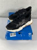 A pair of Adidas Ozweego (UK 5.5).