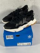 A pair of Adidas Ozweego (UK 5.5).