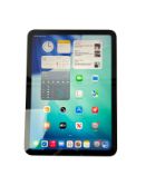Pre-owned Apple iPad 10th Gen (A2696) 256GB in Silver (Battery health 100% S/N: KMH33P76XC).