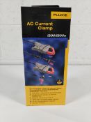 An as new Fluke i200s AC current clamp, boxed (EAN 0095969063944).