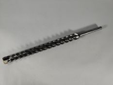 As new DeWalt Hammer Drill, Extreme SDS-Max, 38mm, 450 x 570mm.