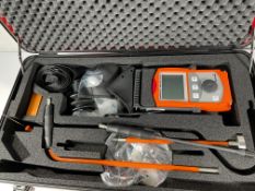 A Sewerin VARIOTEC 460 Tracergas (water leak detection with trace hydrogen).