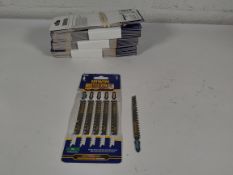 Approximately 45 packs x 5 of as new Irwin 580-4 wood cutting blades T234X 10504228.