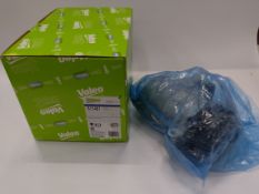 As new Valeo 815481 air conditioning A/C air con compressor fits Nissan Navara Renault Alaskan Picku