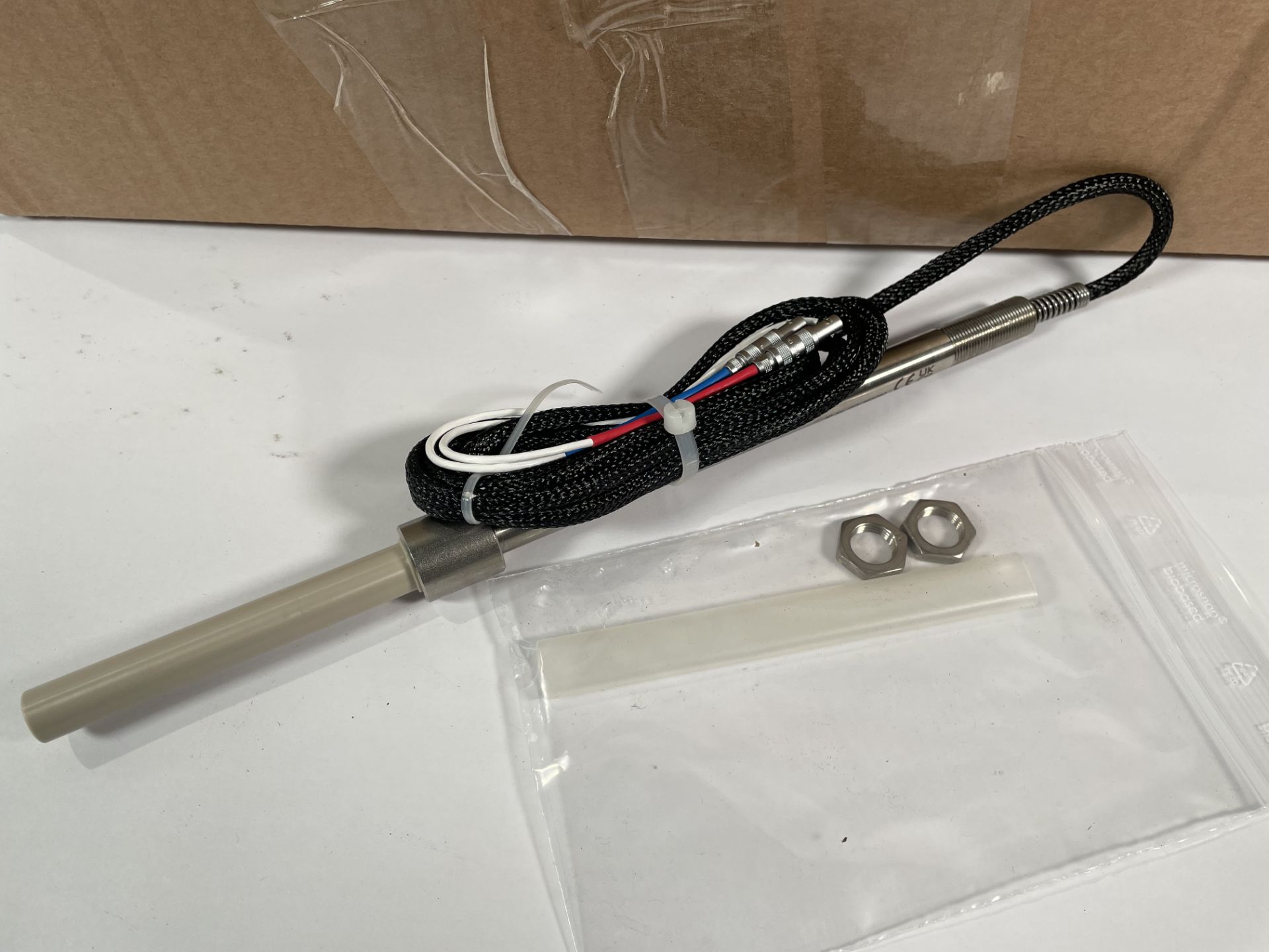 Twenty five as new Rechner Sensors KF0661 KFS-52-5-83-10/40-PEEK/VAb-D12- M12-X02-Y55.