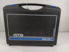 A GTE KMG-Lite Distance Set with carry case.