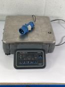 A pre-owned Weigh Tronix ZK830 precision parts counting scale with 200-250v industrial plug).