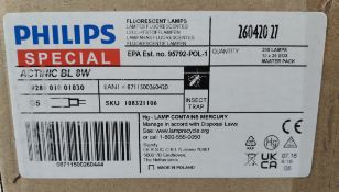 Ten boxes of as new Philips Special Actinic BL 8W Fluorescent Lamp/Insect Trap (8711500260437) (25 l