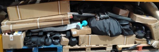 A large quantity of assorted sports, fitness and leisure related items.