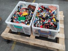 A large quantity of assorted Lego and related.