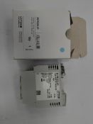 Seventeen as new Leutze dual-channel threshold switch for temperature signals. 817023.01.