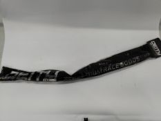 As new Deity Racepoint Handlebar, 5mm Bore, 38mm Rise: Stealth 810mm, black, (817180023428).